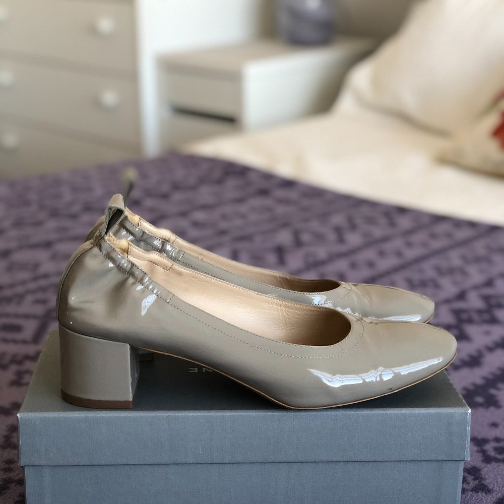 Everlane Day Heel, size 11, patent leather taupe